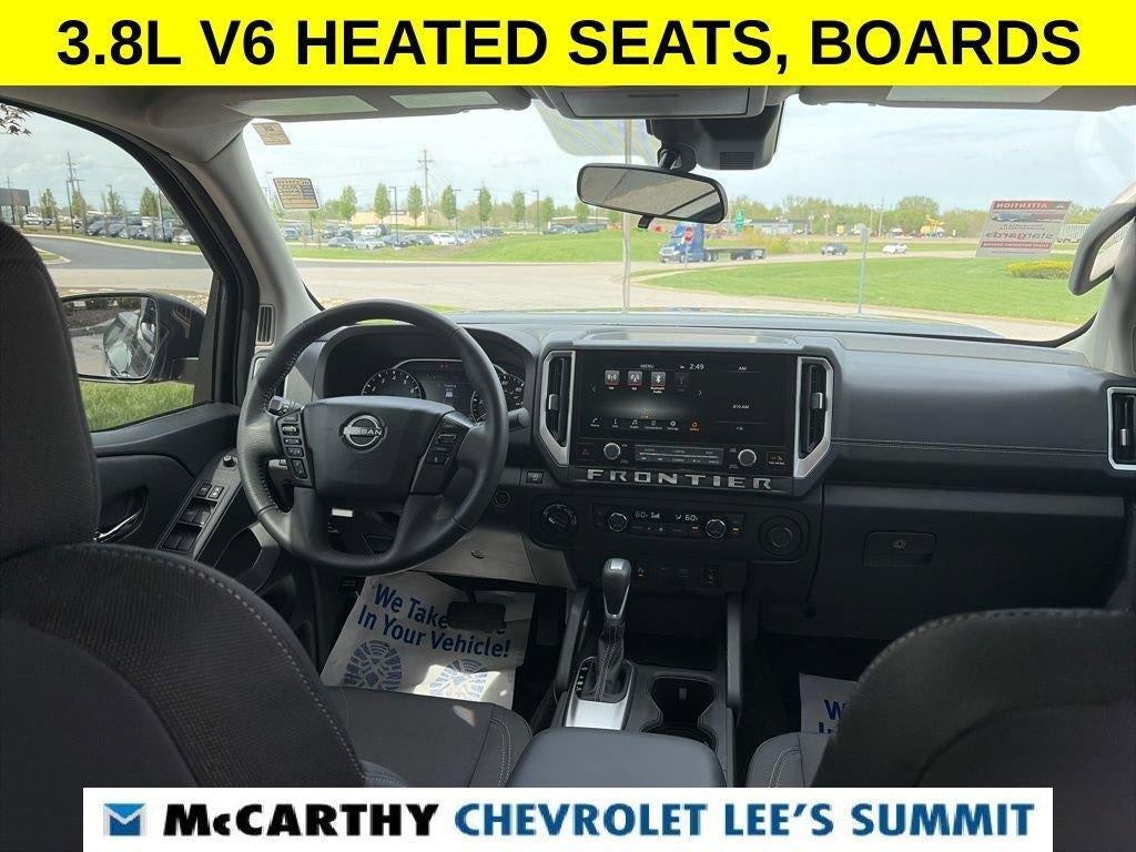 2025 Nissan Frontier SV