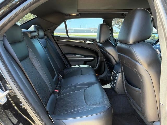 2014 Chrysler 300 300C