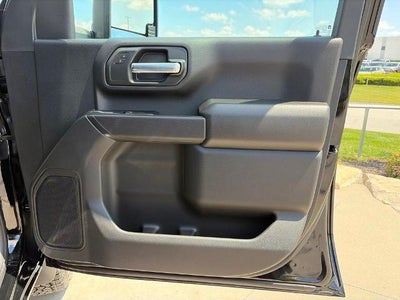 2026 Chevrolet Silverado 2500 HD Crew Cab Standard Box 4-Wheel Drive Custom
