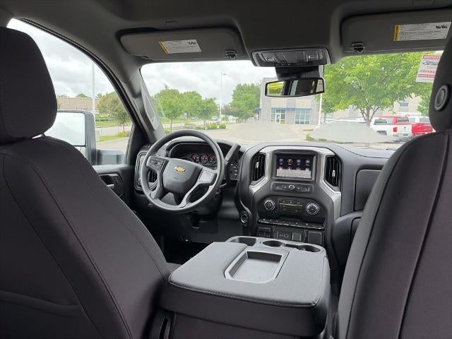 2026 Chevrolet Silverado 2500 HD Crew Cab Standard Box 4-Wheel Drive Custom