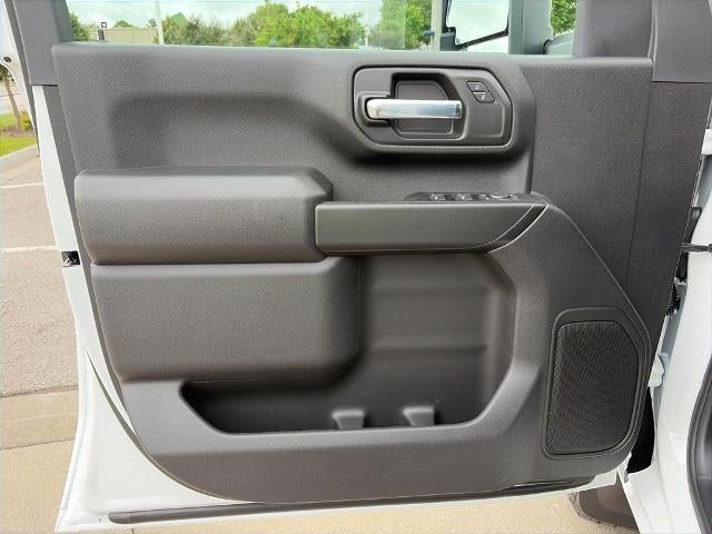 2026 Chevrolet Silverado 2500 HD Crew Cab Standard Box 4-Wheel Drive Custom