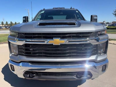 2026 Chevrolet Silverado 2500 HD Crew Cab Standard Box 4-Wheel Drive LT