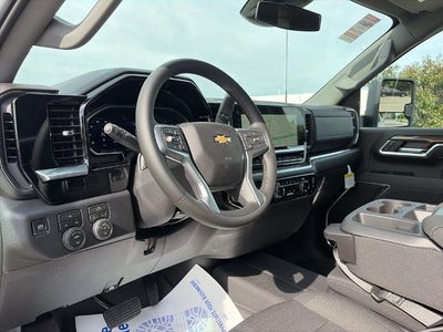 2026 Chevrolet Silverado 2500 HD Crew Cab Standard Box 4-Wheel Drive LT