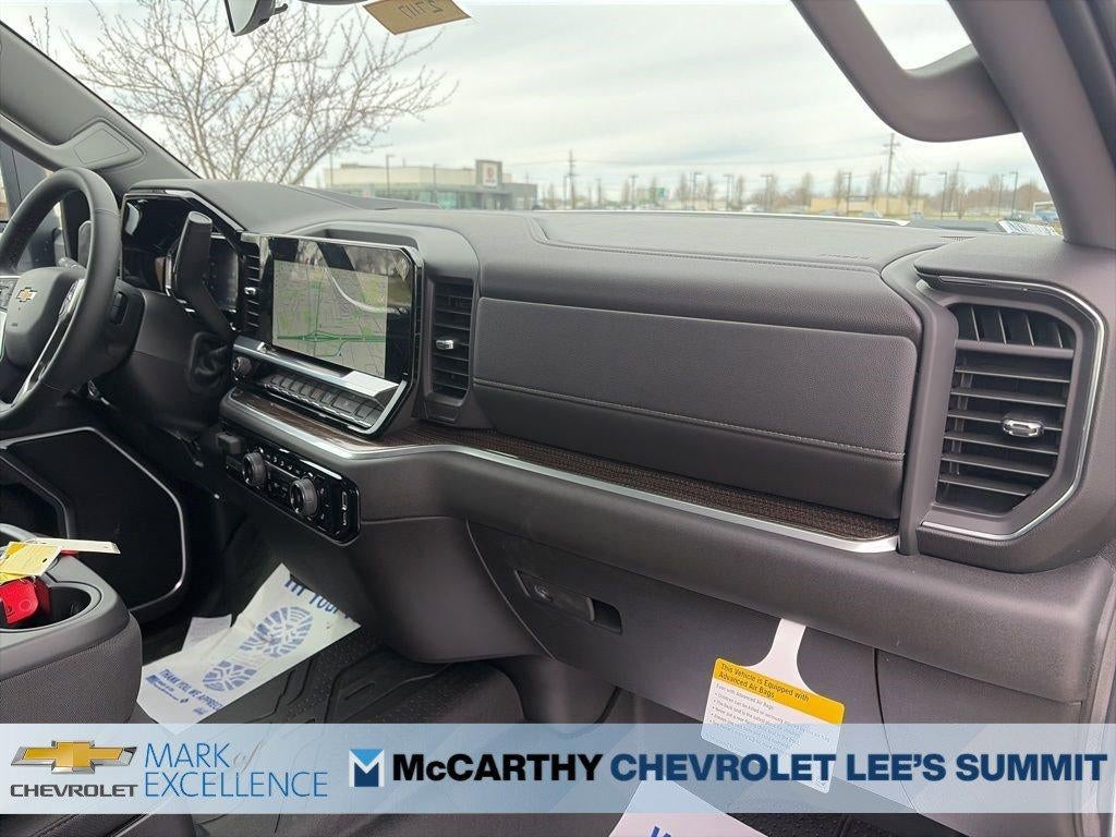 2026 Chevrolet Silverado 3500 HD Crew Cab Standard Box 4-Wheel Drive LT