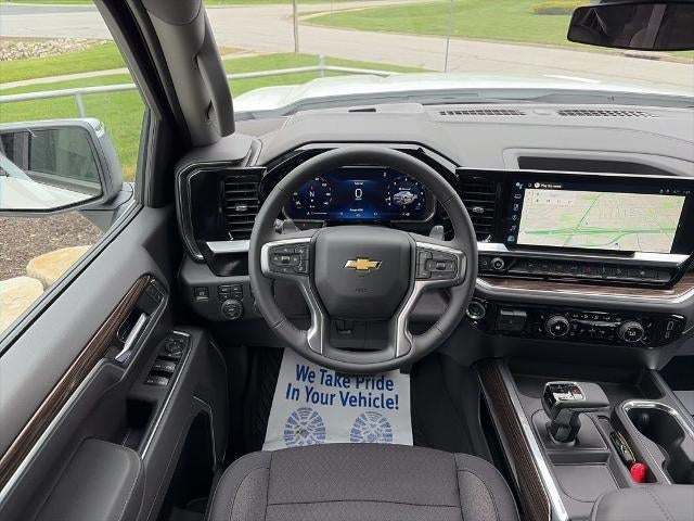2026 Chevrolet Silverado 1500 Crew Cab Short Box 4-Wheel Drive LT 1LT