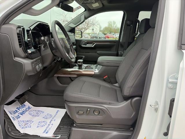 2026 Chevrolet Silverado 1500 Crew Cab Short Box 4-Wheel Drive LT 1LT