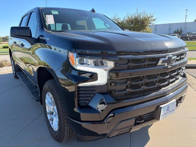 2026 Chevrolet Silverado 1500 Crew Cab Short Box 4-Wheel Drive RST