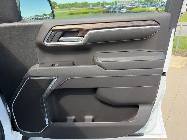 2026 Chevrolet Silverado 1500 Crew Cab Short Box 4-Wheel Drive RST