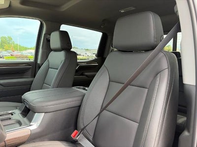 2026 Chevrolet Silverado 1500 Crew Cab Short Box 4-Wheel Drive RST