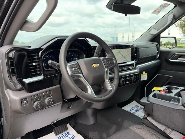 2026 Chevrolet Silverado 1500 Crew Cab Short Box 4-Wheel Drive LT 2FL