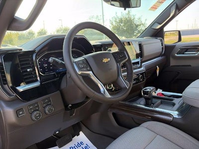 2026 Chevrolet Silverado 1500 Crew Cab Short Box 4-Wheel Drive LT 1LT