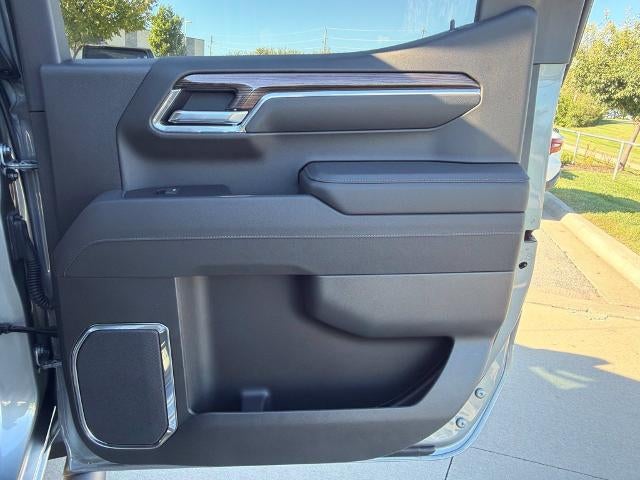 2026 Chevrolet Silverado 1500 Crew Cab Short Box 4-Wheel Drive RST