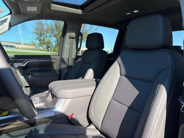 2026 Chevrolet Silverado 1500 Crew Cab Short Box 4-Wheel Drive RST