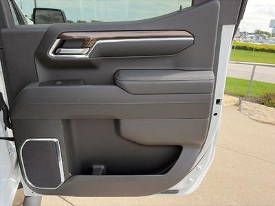 2026 Chevrolet Silverado 1500 Crew Cab Short Box 4-Wheel Drive RST