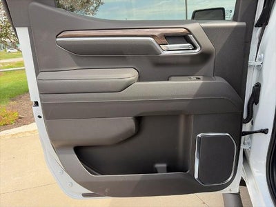 2026 Chevrolet Silverado 1500 Crew Cab Short Box 4-Wheel Drive RST