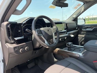 2026 Chevrolet Silverado 1500 Crew Cab Short Box 4-Wheel Drive RST