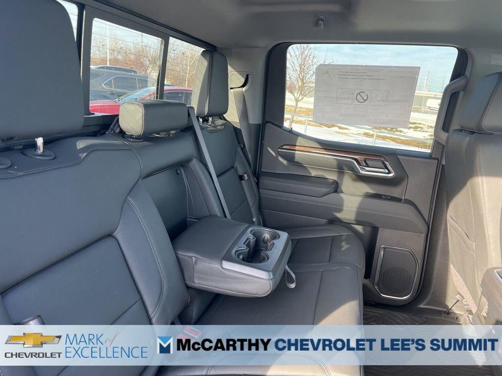 2026 Chevrolet Silverado 1500 Crew Cab Short Box 4-Wheel Drive LT Trail Boss