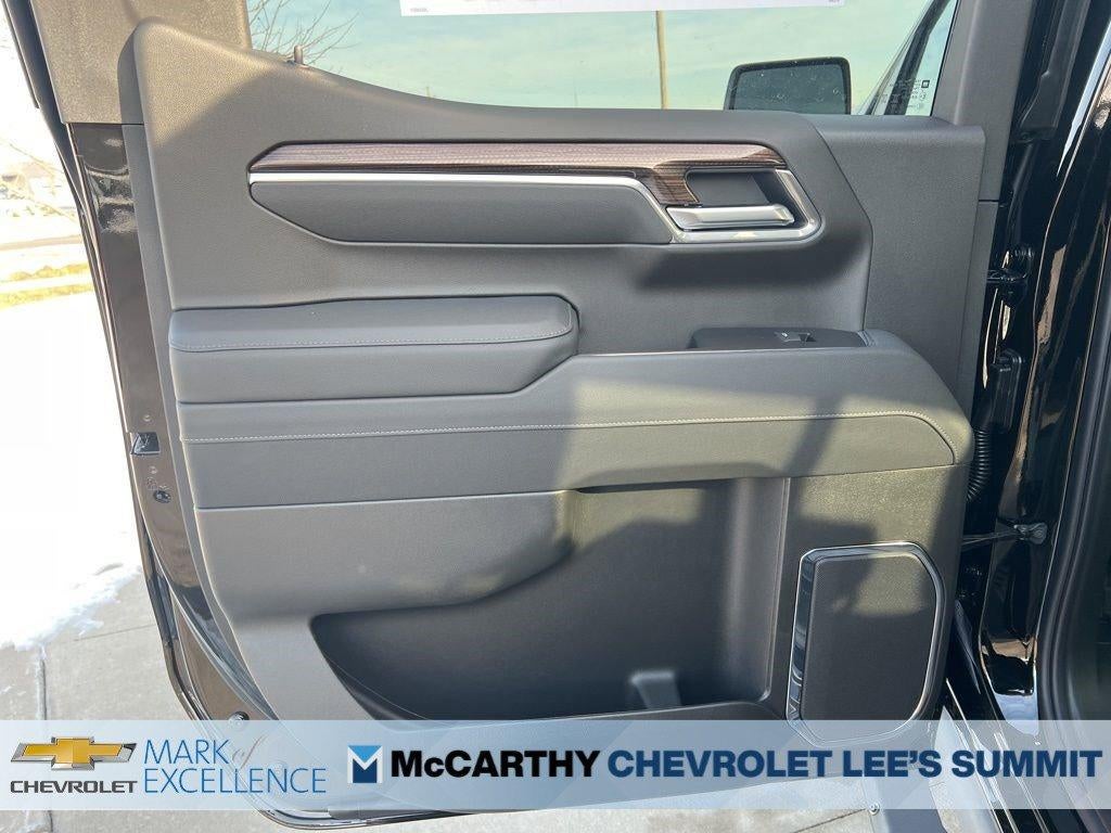 2026 Chevrolet Silverado 1500 Crew Cab Short Box 4-Wheel Drive LT Trail Boss