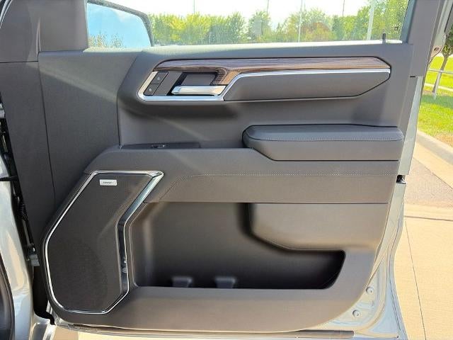 2026 Chevrolet Silverado 1500 Crew Cab Short Box 4-Wheel Drive LT Trail Boss