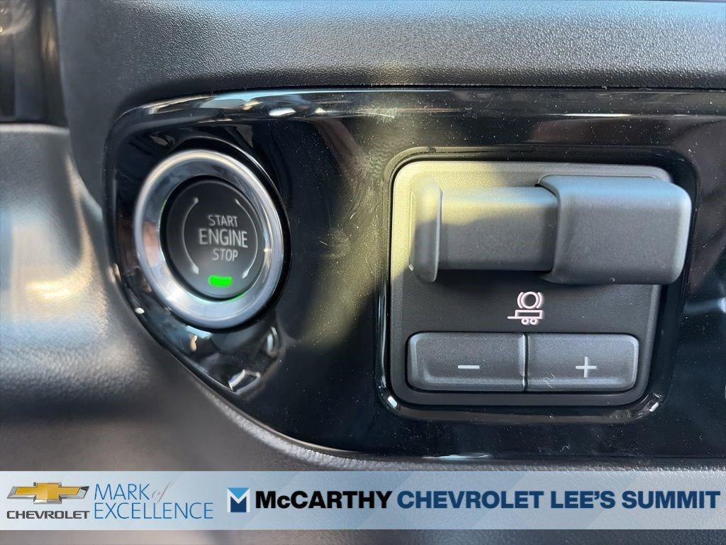 2026 Chevrolet Silverado 1500 Crew Cab Short Box 4-Wheel Drive LT Trail Boss