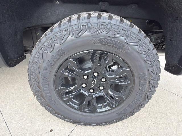 2026 Chevrolet Silverado 1500 Crew Cab Short Box 4-Wheel Drive ZR2
