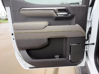 2026 Chevrolet Silverado 1500 Crew Cab Short Box 4-Wheel Drive ZR2