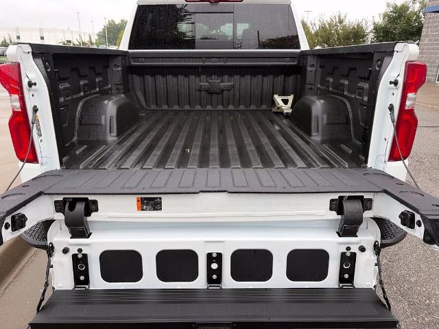 2026 Chevrolet Silverado 1500 Crew Cab Short Box 4-Wheel Drive ZR2