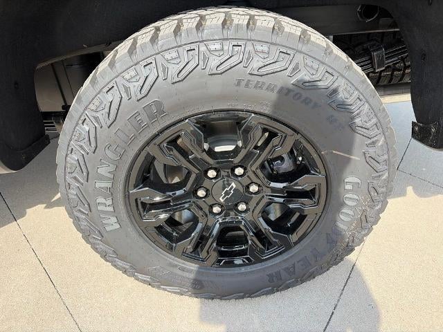 2026 Chevrolet Silverado 1500 Crew Cab Short Box 4-Wheel Drive ZR2