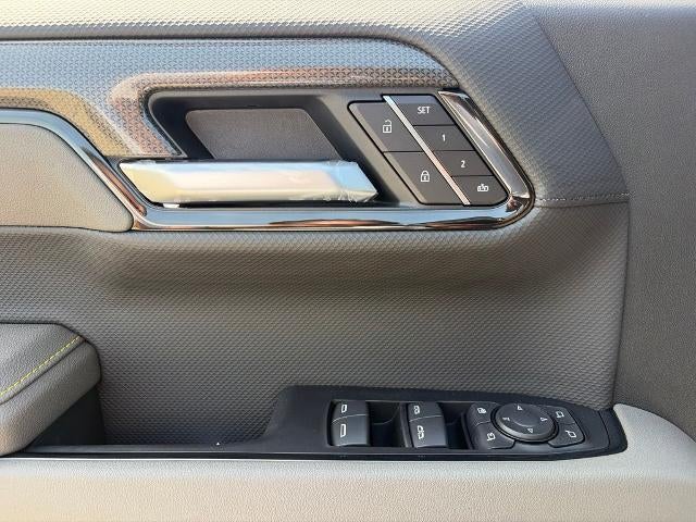 2026 Chevrolet Silverado 1500 Crew Cab Short Box 4-Wheel Drive ZR2