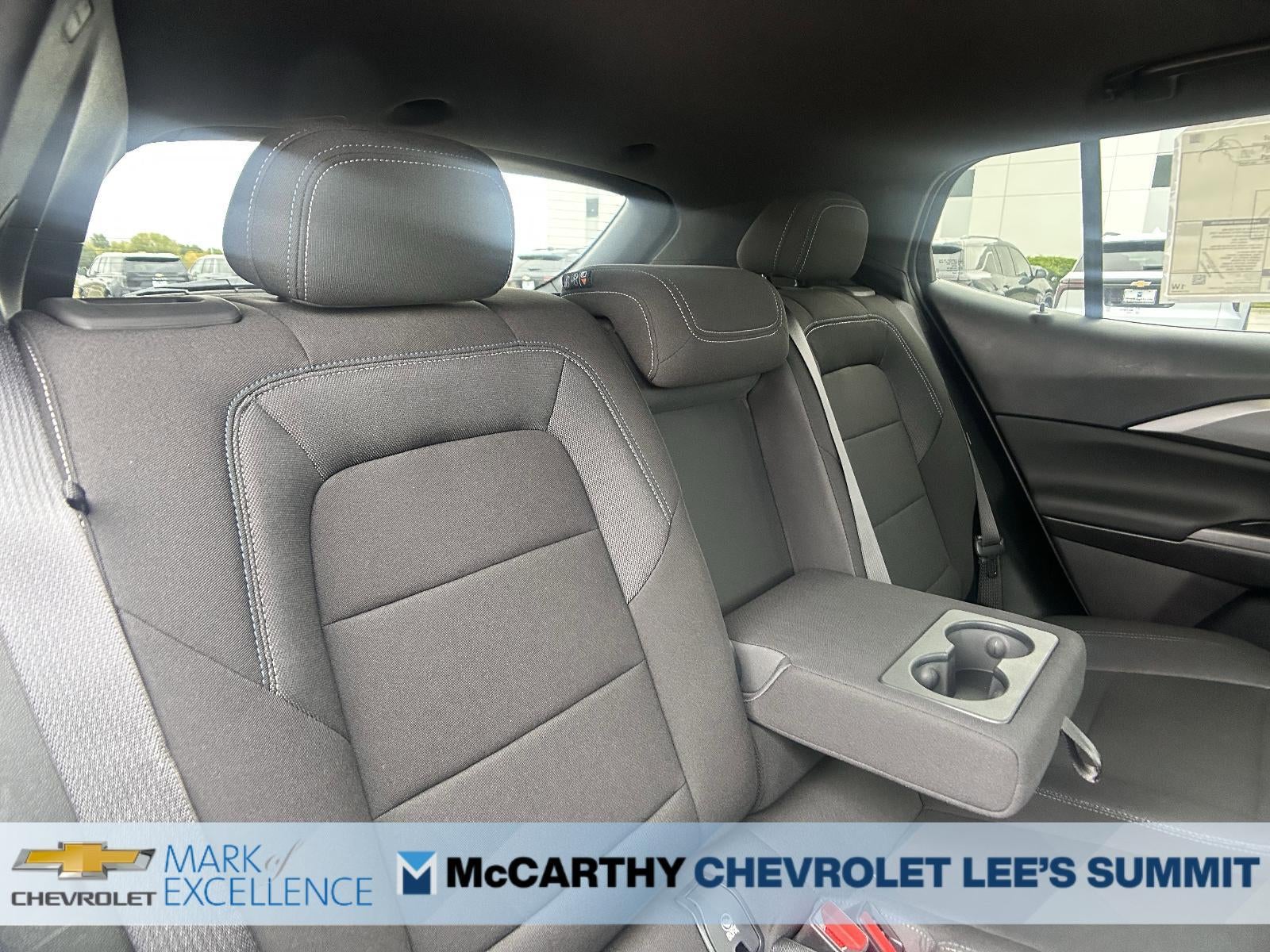2026 Chevrolet Equinox EV 4dr LT1 w/PCY