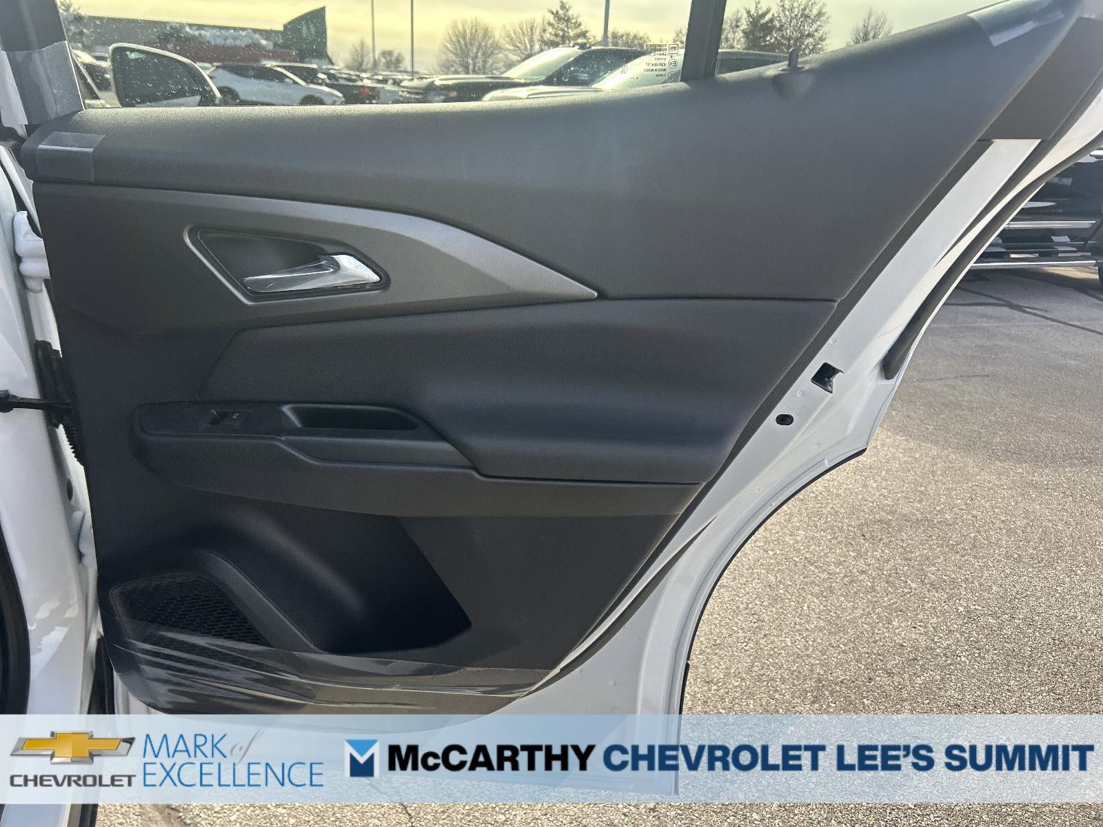 2026 Chevrolet Equinox EV 4dr LT1 w/PCY