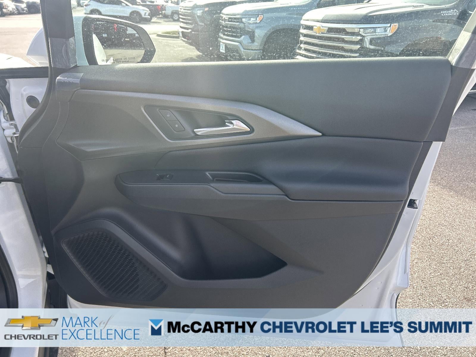 2026 Chevrolet Equinox EV 4dr LT1 w/PCY