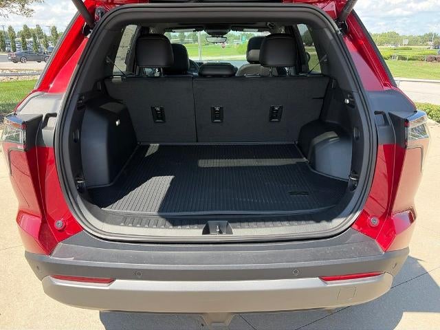 2027 Chevrolet Equinox FWD LT