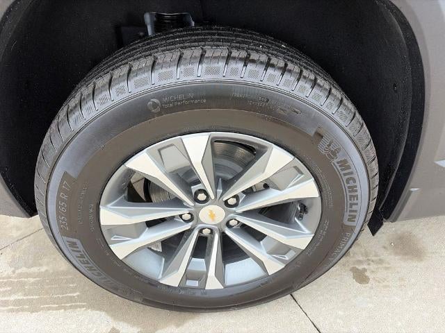 2027 Chevrolet Equinox AWD LT