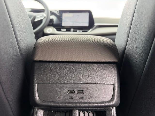 2027 Chevrolet Equinox AWD LT