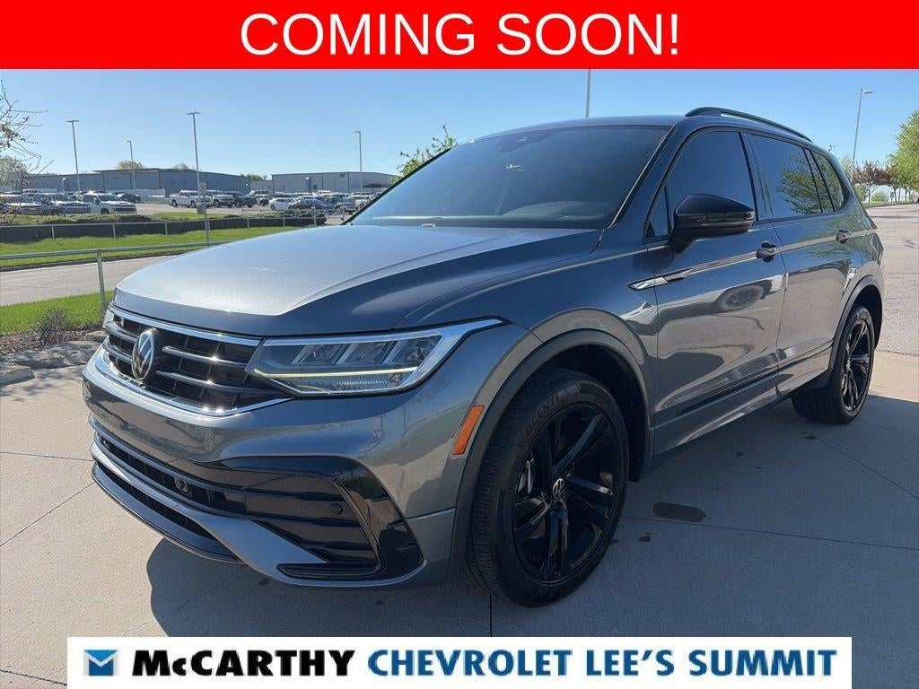 2023 Volkswagen Tiguan SE R-Line Black