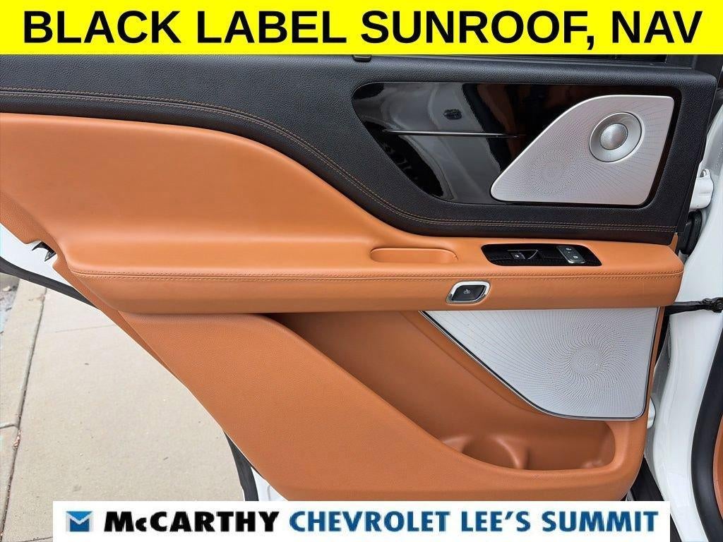 2022 Lincoln Aviator Black Label