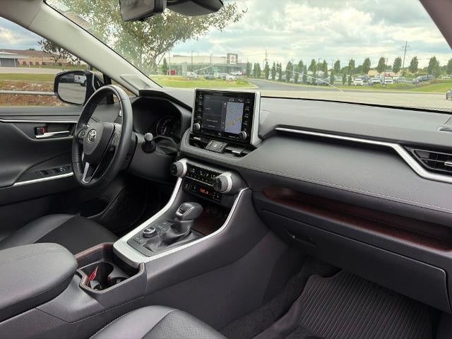 2020 Toyota RAV4 Limited