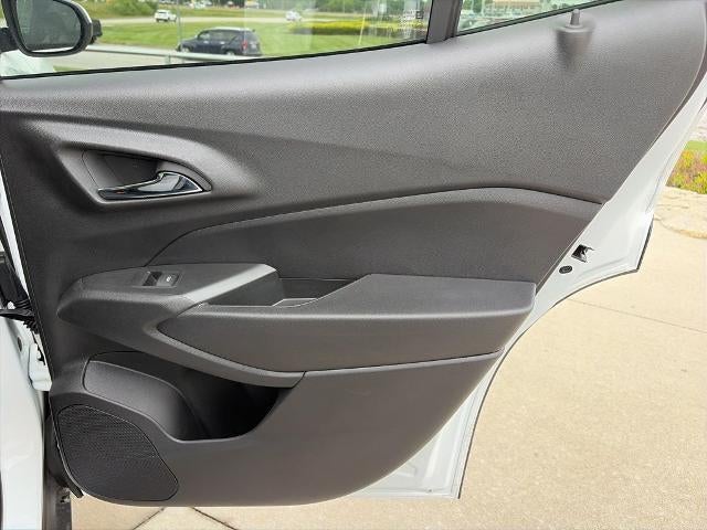 2026 Chevrolet Trax FWD 4dr LS