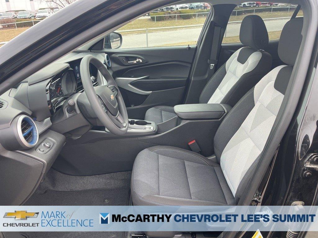 2025 Chevrolet Trax FWD 4dr LS