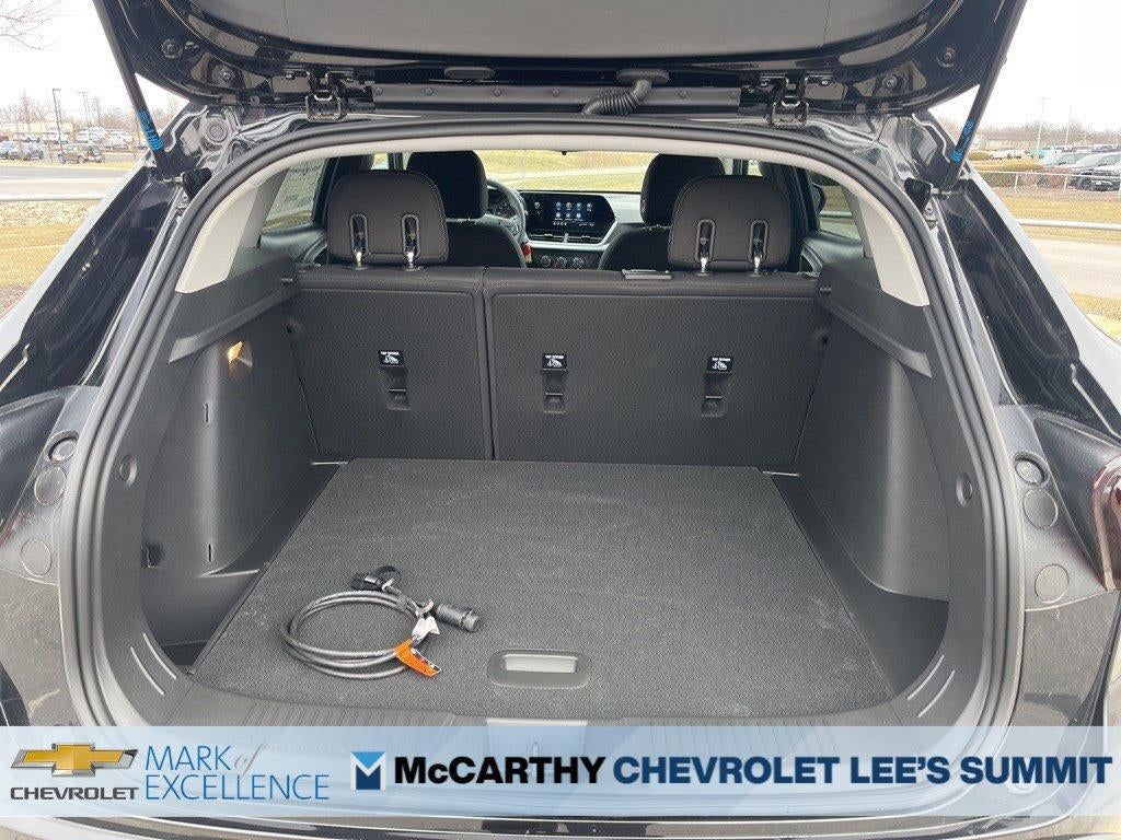 2025 Chevrolet Trax FWD 4dr LS