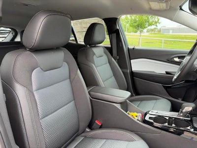 2026 Chevrolet Trax FWD 4dr LT