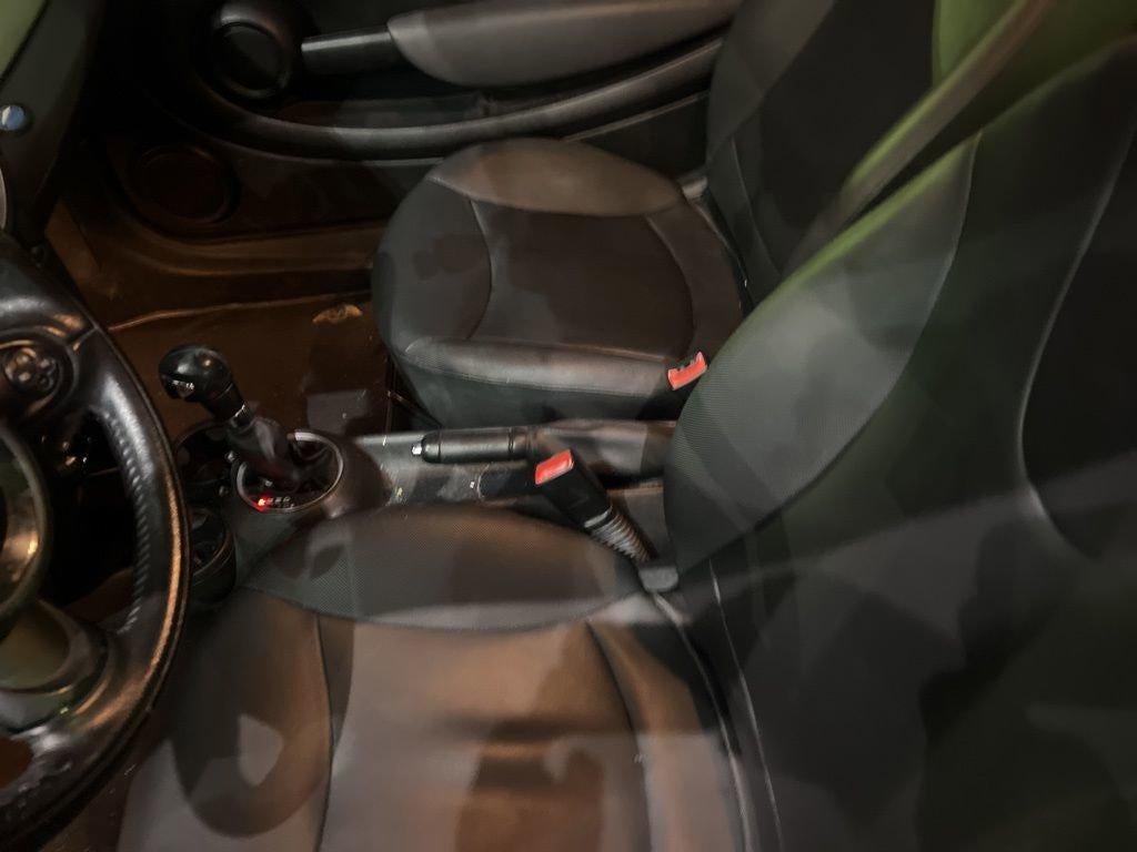 2011 MINI Cooper Hardtop Base