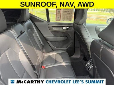 2025 Volvo XC40 Plus Bright Theme