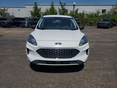 2022 Ford Escape Hybrid SE