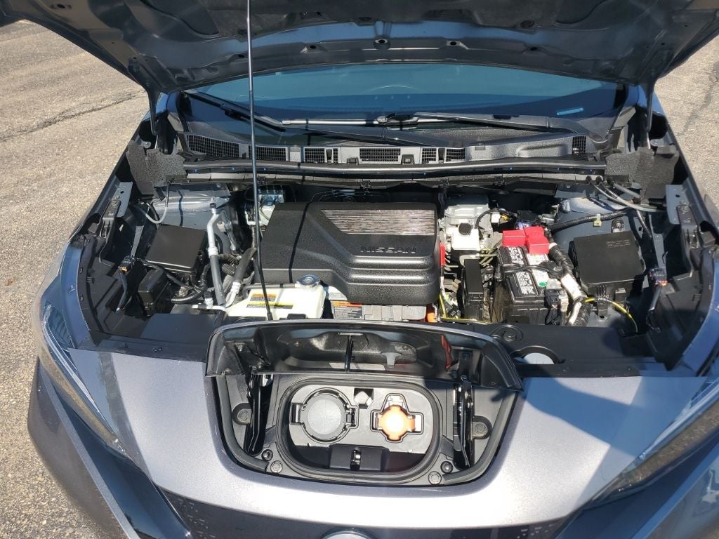 2025 Nissan Leaf S