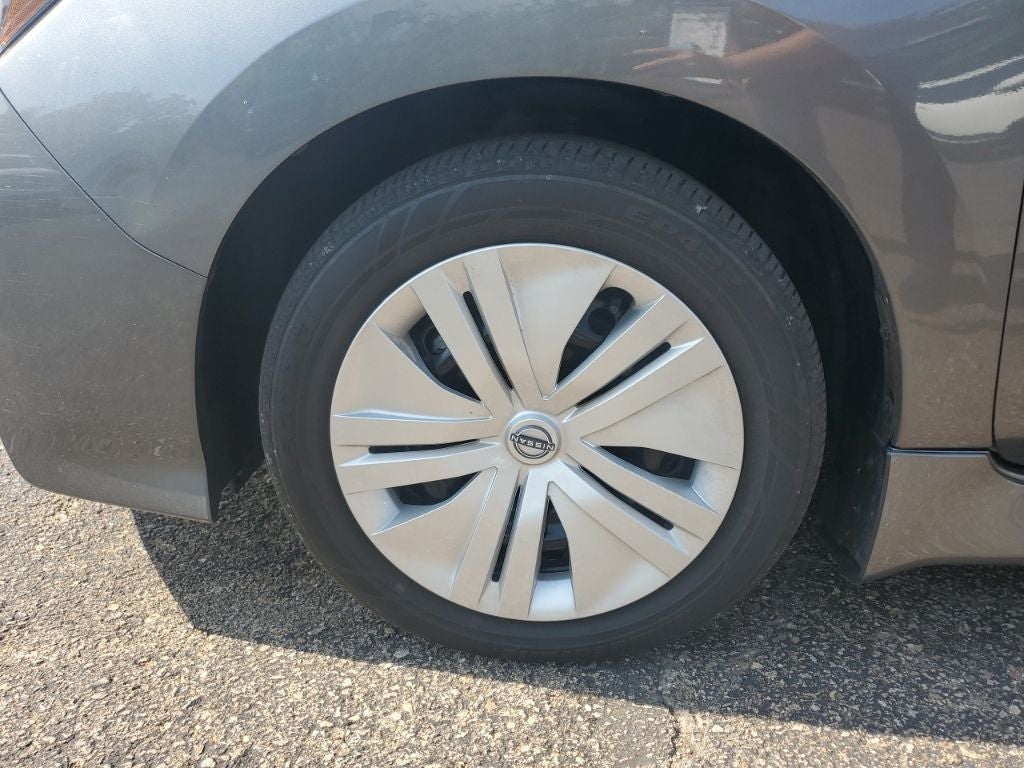 2025 Nissan Leaf S