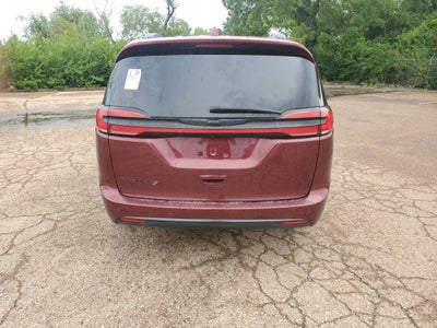 2021 Chrysler Pacifica Touring
