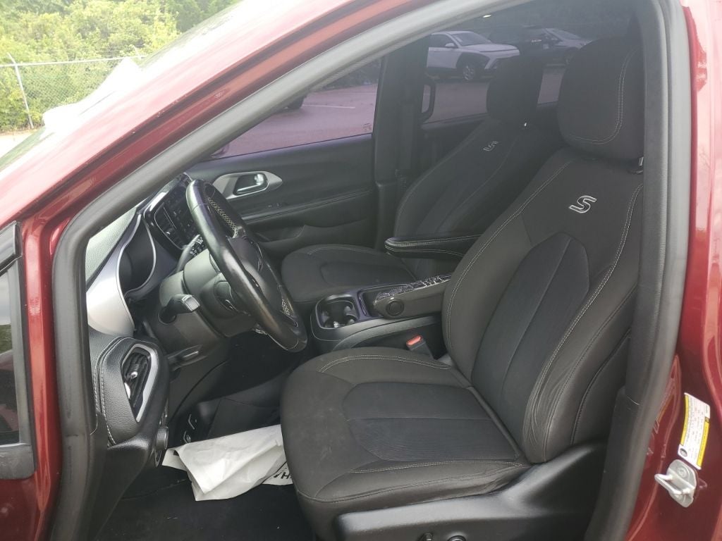 2021 Chrysler Pacifica Touring