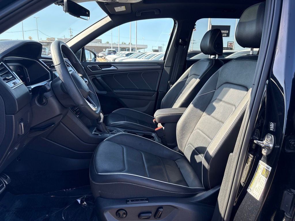 2022 Volkswagen Tiguan 2.0T SEL R-Line